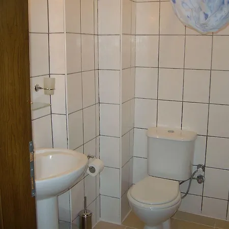 Konukevi Adali