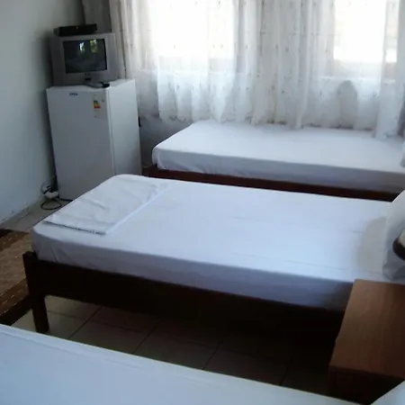 Pensionat Adali 4*